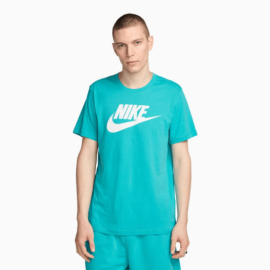 Men's Sportswear Club T-Shirt And Shorts Outfit