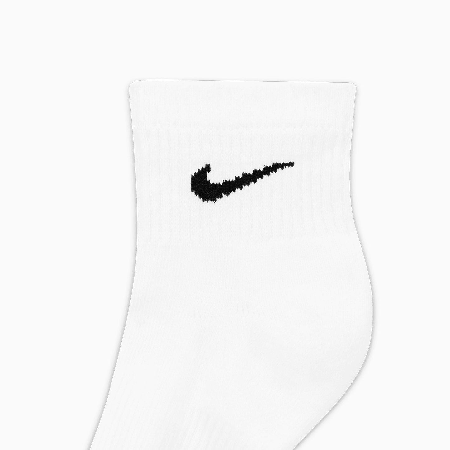 Men's Nike Everyday Plus Cushioned Ankle Socks (3 Pairs)