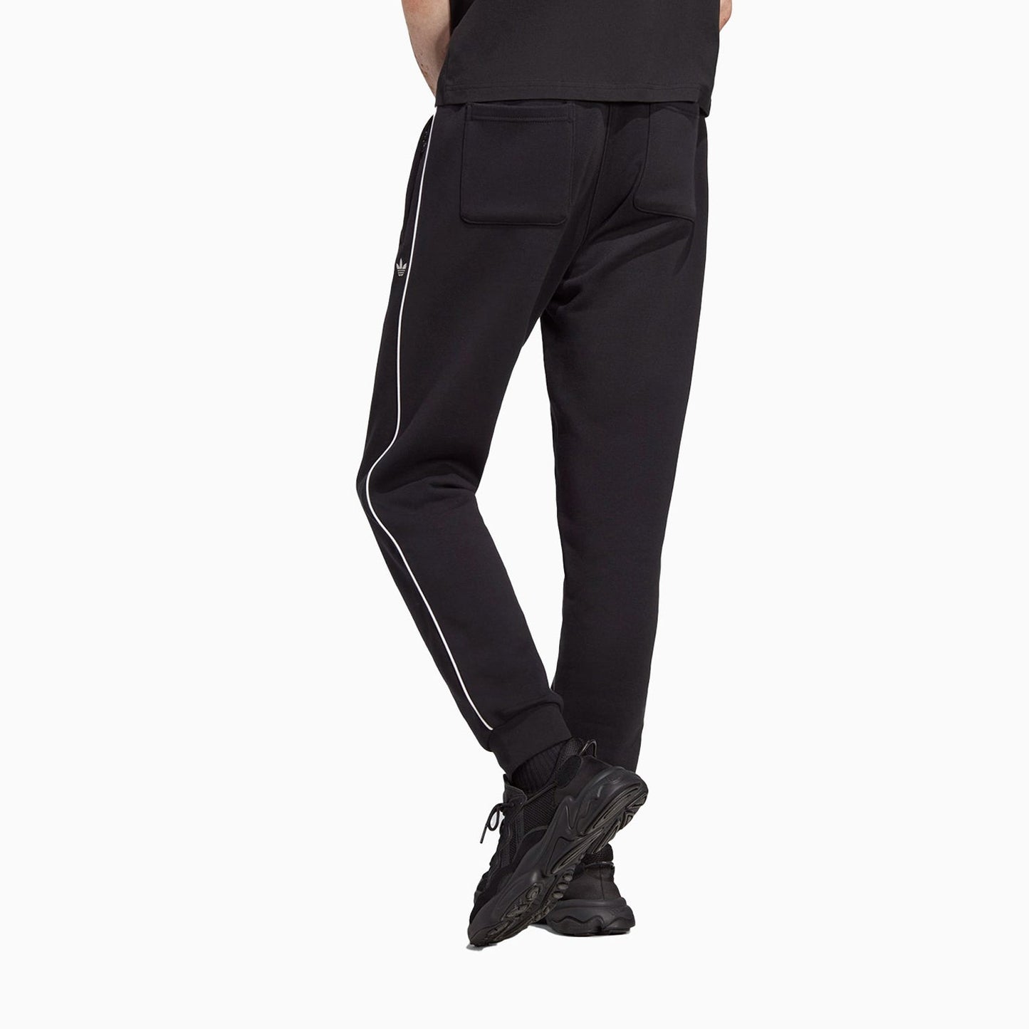 Men's adicolor Seasonal Archive Outfit