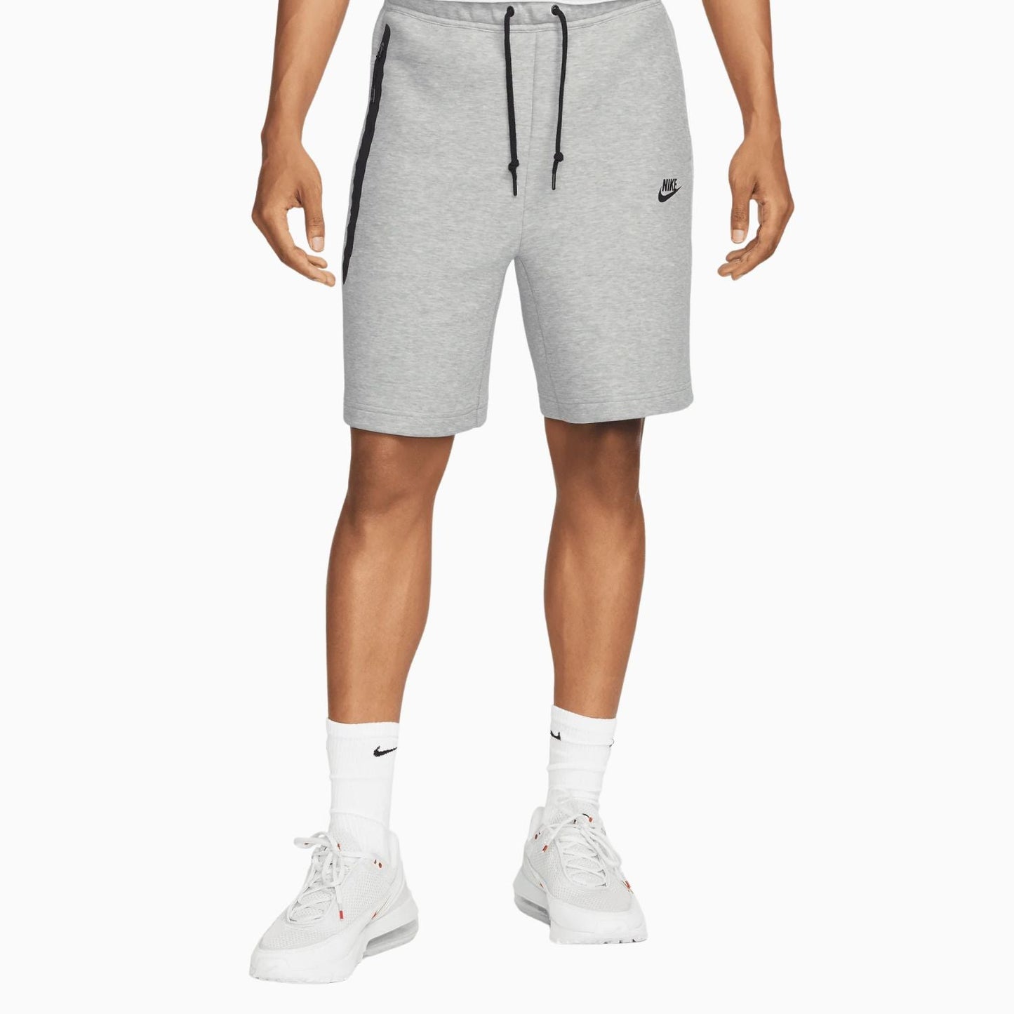 Men's Sportswear Club T-Shirt and Shorts Outfit