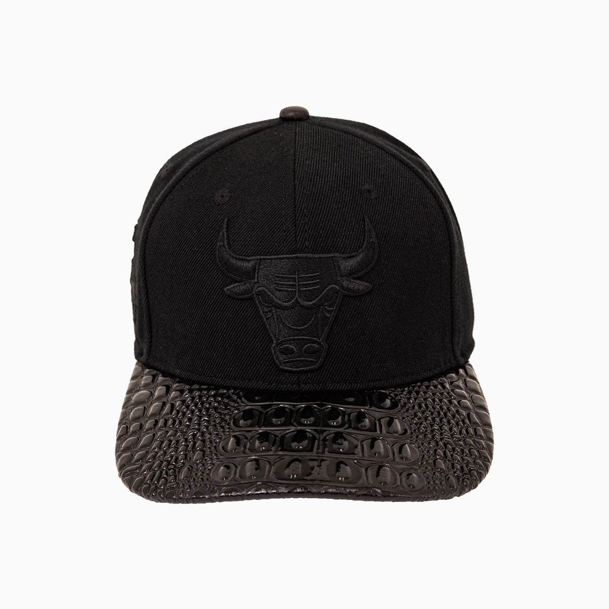 Chicago Bulls NBA Leather Visor Snapback Hat