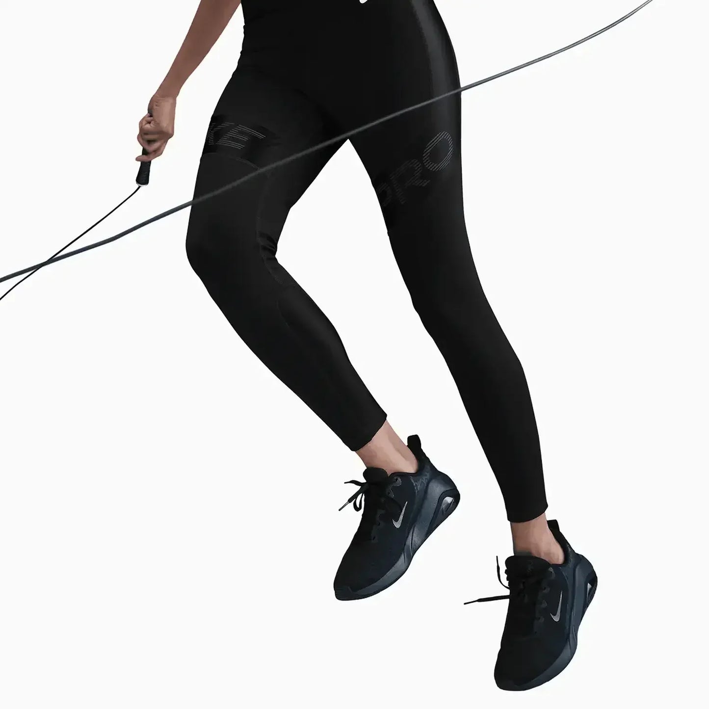 Women's Pro Dri-Fit Cropped Outfit