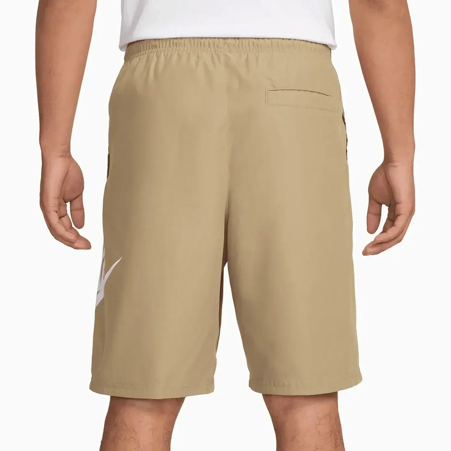 Men's Sportswear Club Outfit