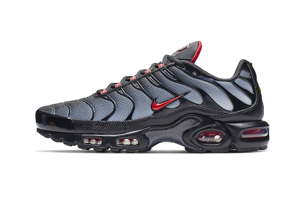 Nike Air Max Plus Black Gradient Red