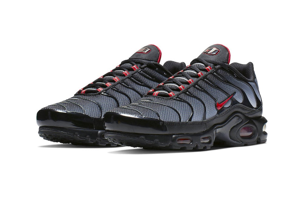 Nike Air Max Plus Black Gradient Red