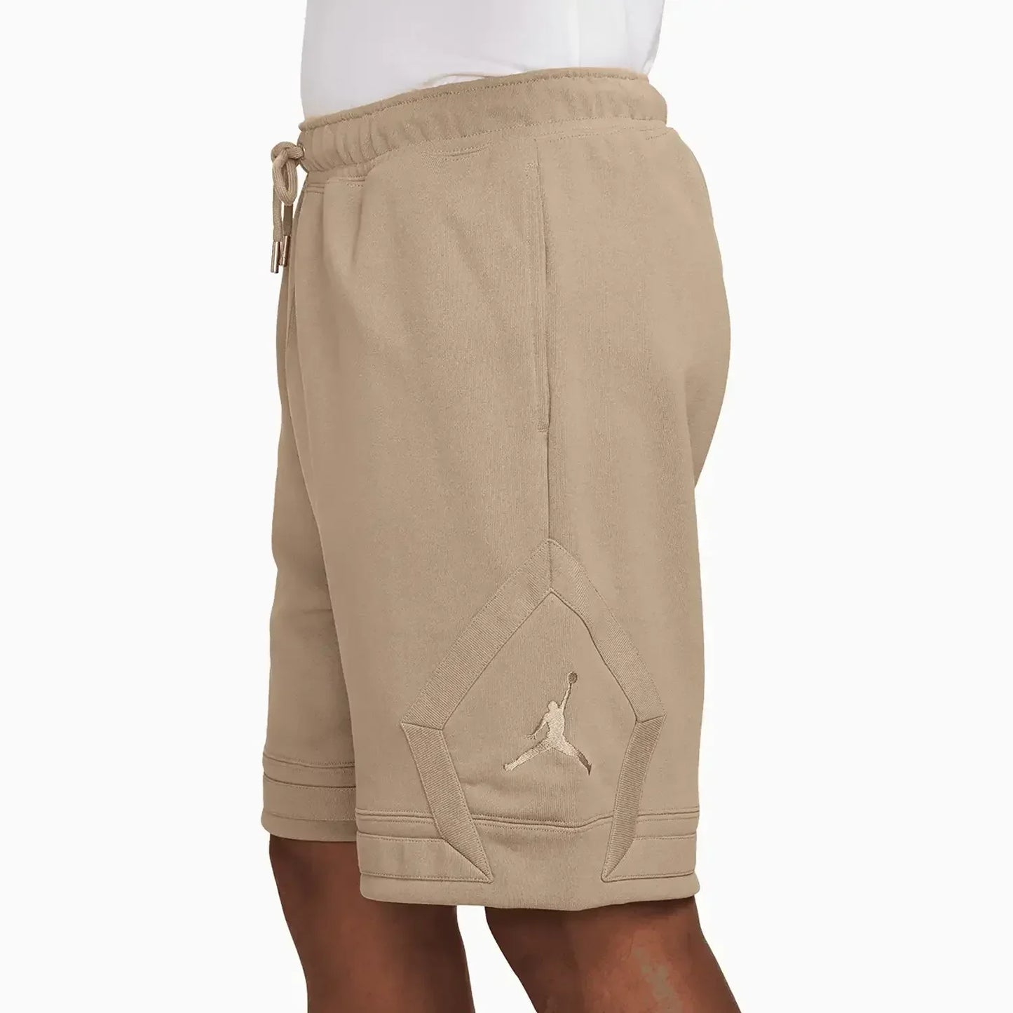 Men's Flight Essentials T-Shirt And Shorts Outfit