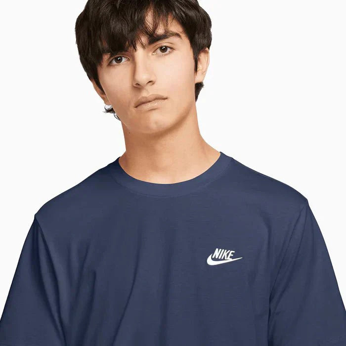 Men's Sportswear Club T-Shirt and Shorts Outfit