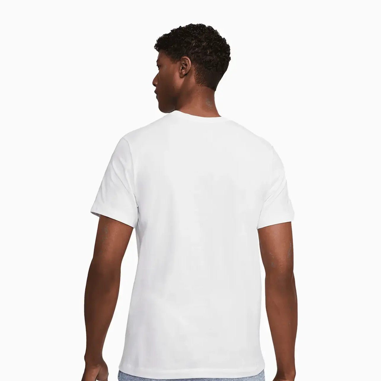 Men's Sportswear Club T-Shirt and Shorts Outfit