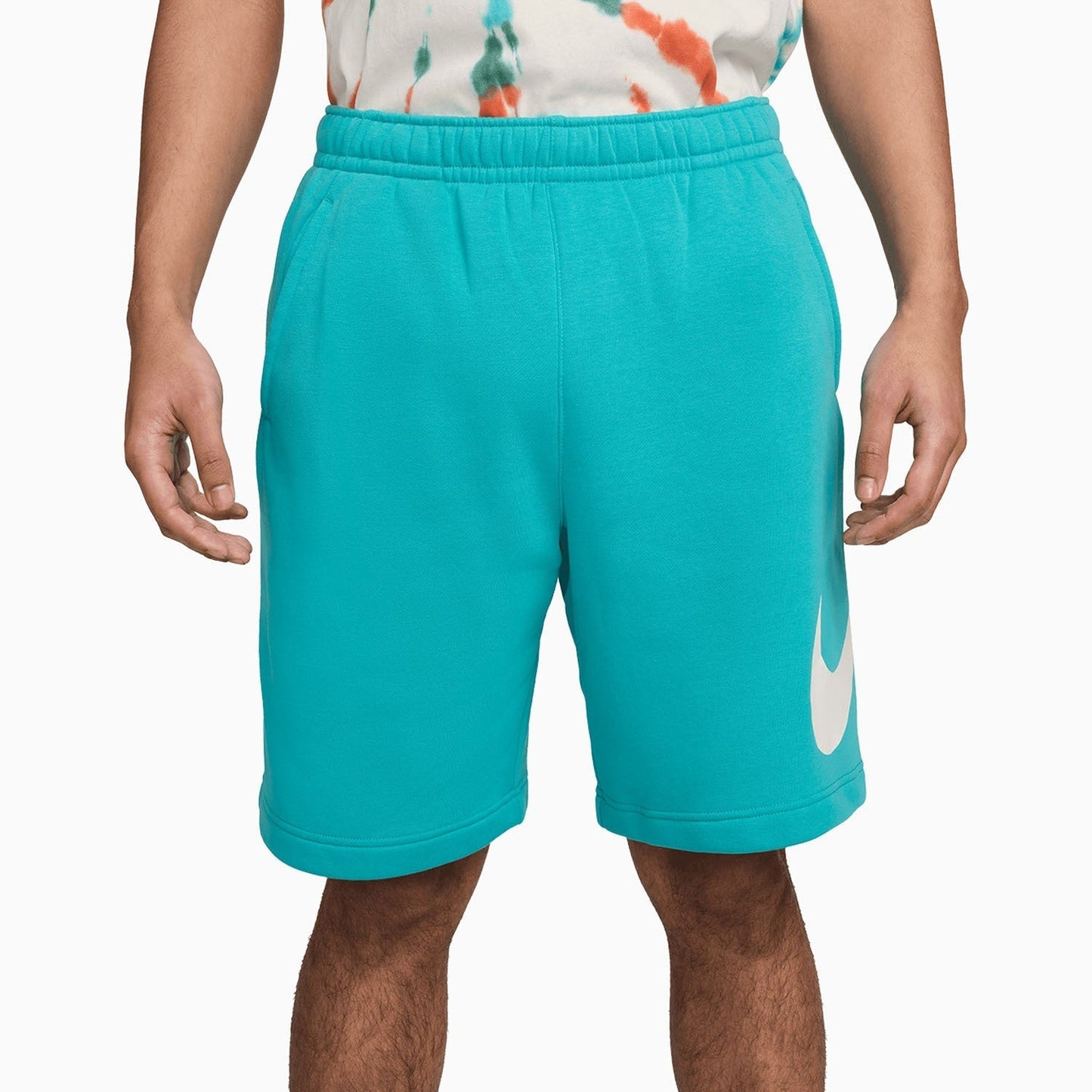 Men's Sportswear Club T-Shirt And Shorts Outfit