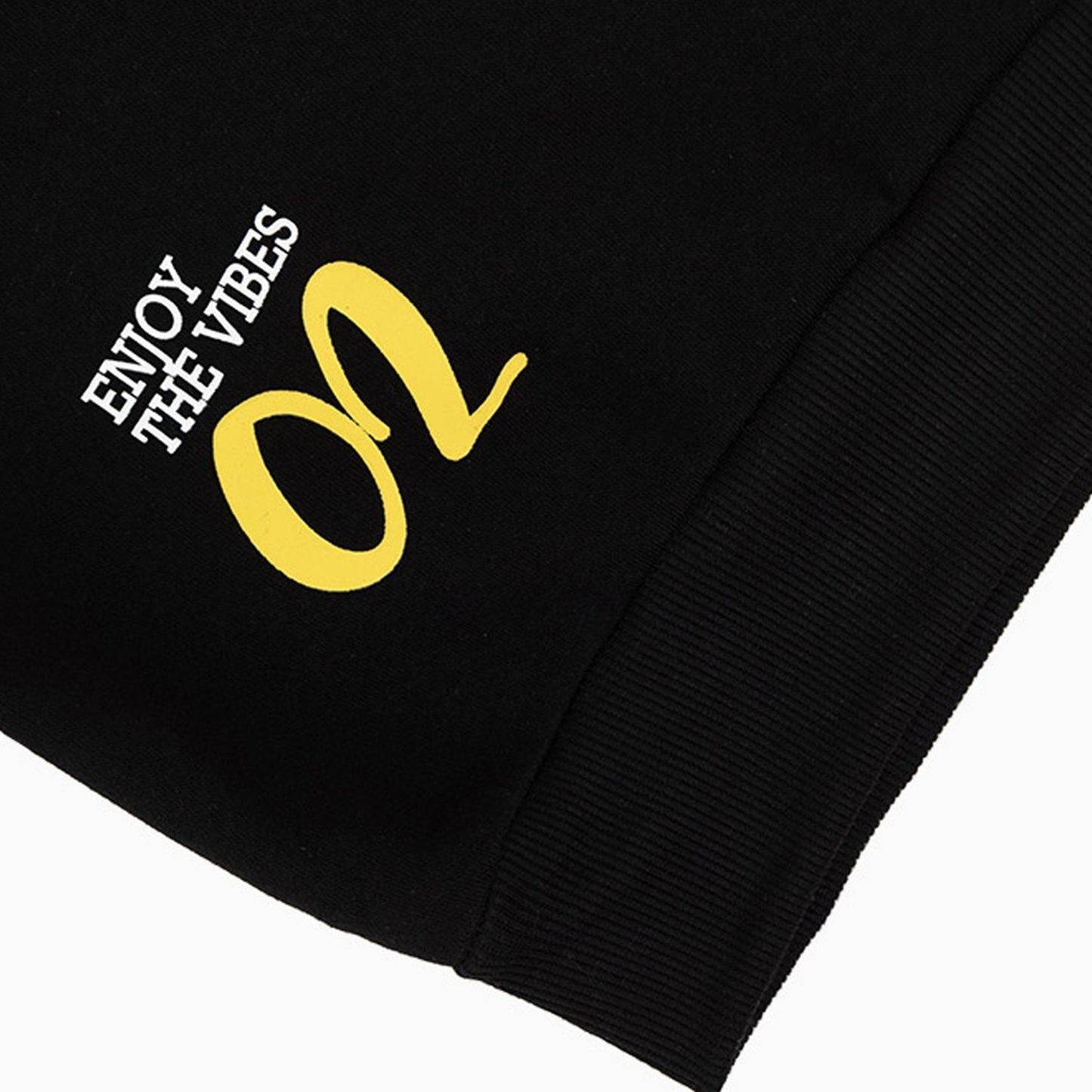 Women's Fleece Crop Graphic Pull Over Hoodie