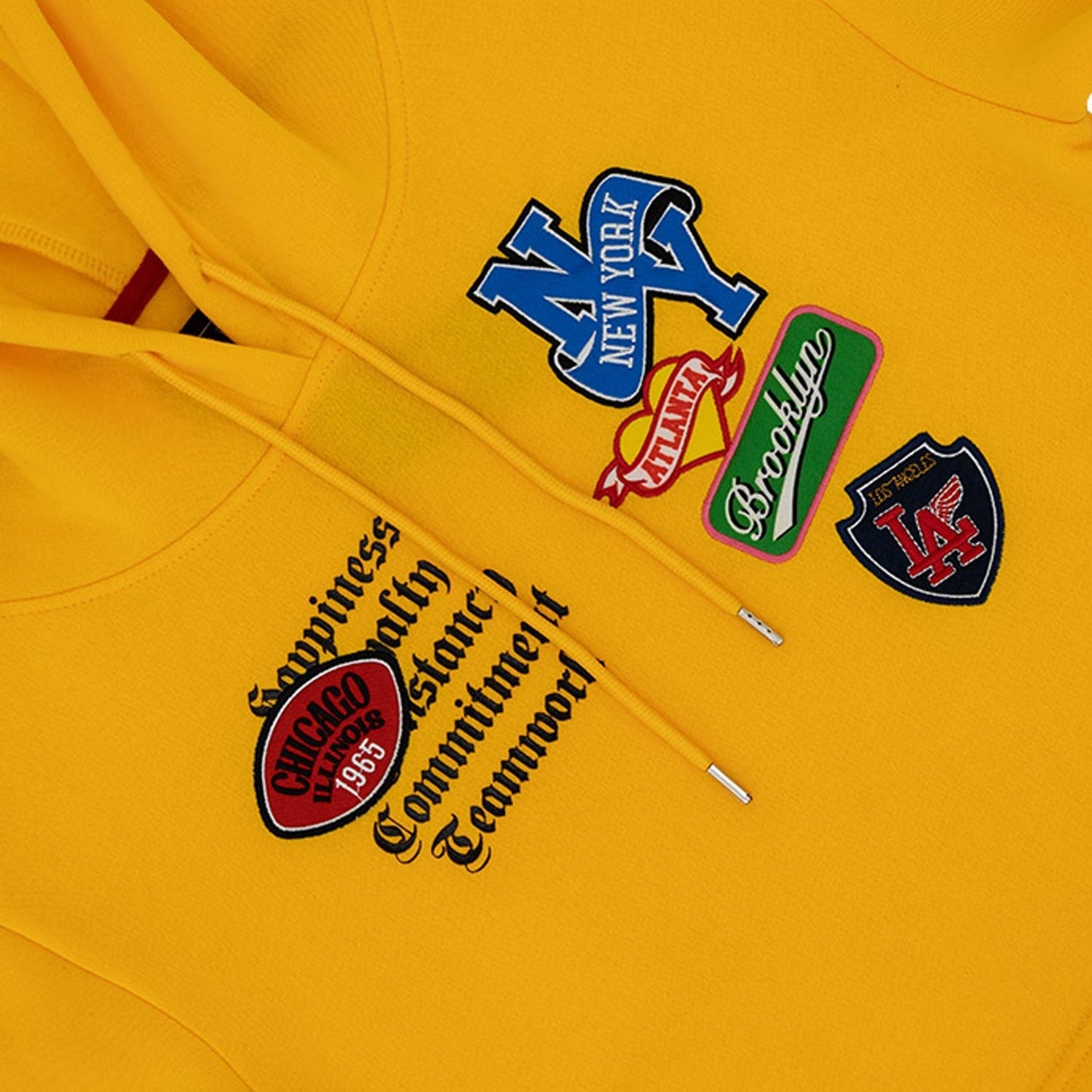 Women's Fleece Crop Graphic Pull Over Hoodie