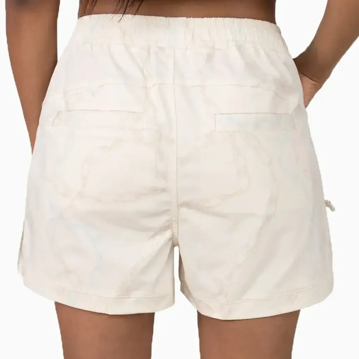 Women's Utility Windbreaker Outfit